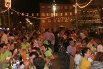 El sopar de pa i porta y los toros llenan las fiestas del Roser