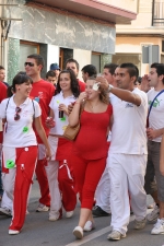 El sopar de pa i porta y los toros llenan las fiestas del Roser