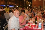 El sopar de pa i porta y los toros llenan las fiestas del Roser