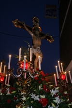 Multitudinaria procesión al Santísimo Cristo del Calvario