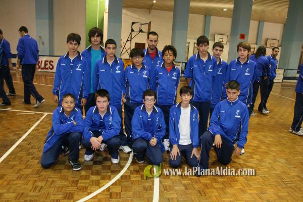 El Club Baloncesto Burriana presenta a sus diez equipos 