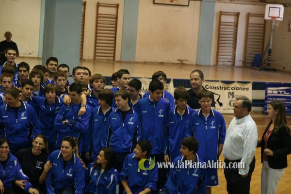 El Club Baloncesto Burriana presenta a sus diez equipos 