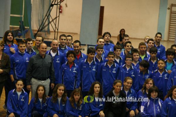 El Club Baloncesto Burriana presenta a sus diez equipos 