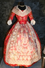 Olga Freixes Sancho, fallera mayor de Chicharro.