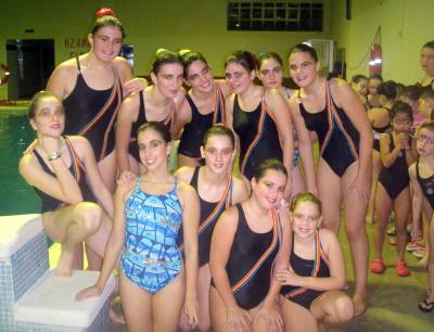 Nace Azahar Sincro, club de natación sincronizada