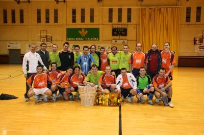 L?Alcora Futbol Sala Azulejos Mallol ganó el X Trofeo de Navidad Rafael Bagán de Futbol Sala.