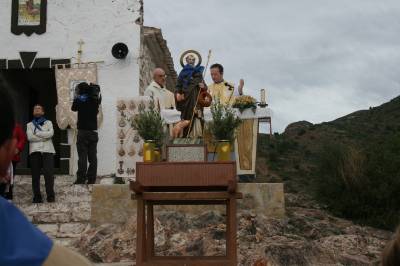 La Vall celebra San Antonio Abad con la tradicional romera.