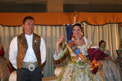 Homenatge i poesia en l?exaltaci de la falla La Vila.