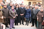 350 vecinos se manifiestan a favor del alcalde