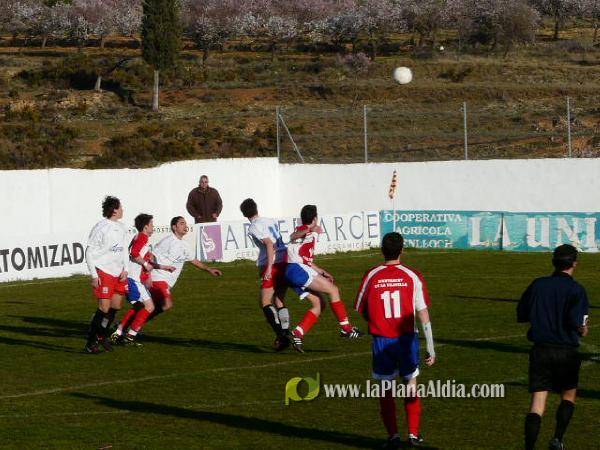 El Villavieja empata en el campo del Benlloch (2-2)