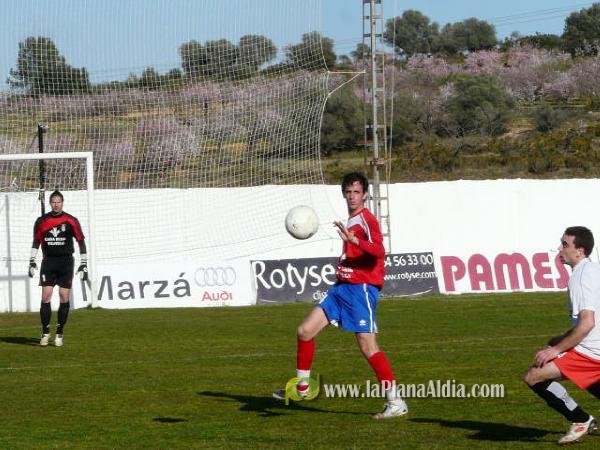 El Villavieja empata en el campo del Benlloch (2-2)