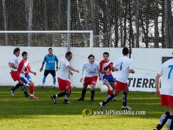 El Villavieja empata en el campo del Benlloch (2-2)