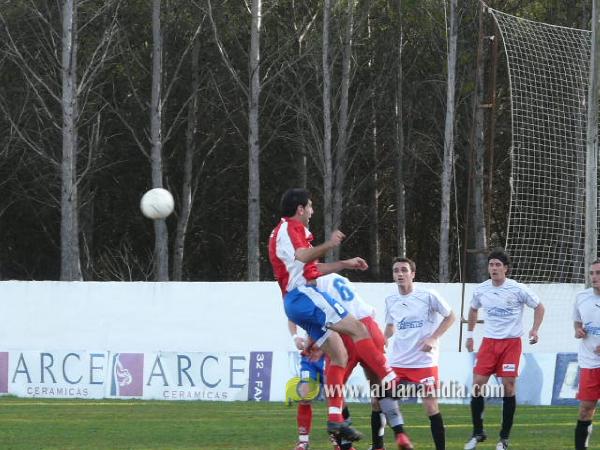 El Villavieja empata en el campo del Benlloch (2-2)