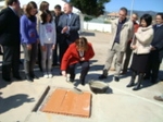 Alejandro Font de Mora coloca la primera piedra del nuevo colegio La Cova