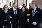 Camps entrega el Estandarte a la Gaiata ganadora