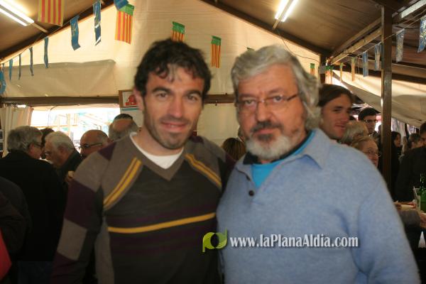 El Centro Asturiano recibió al alcalde, Alarte y Javi Venta