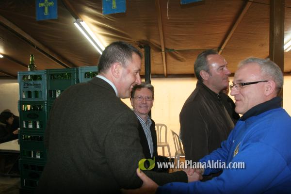 El Centro Asturiano recibió al alcalde, Alarte y Javi Venta