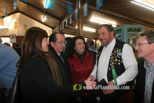 El Centro Asturiano recibió al alcalde, Alarte y Javi Venta