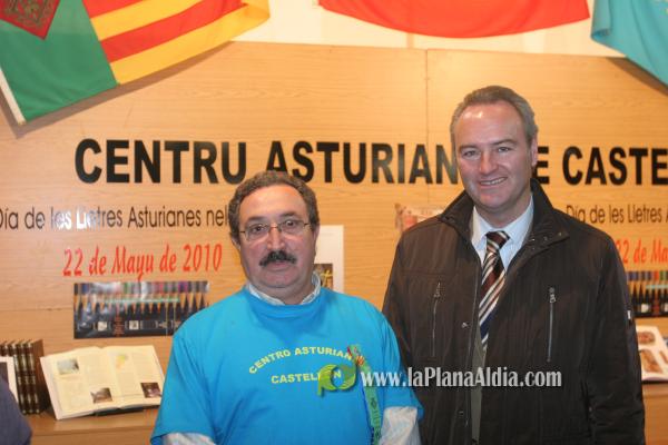 El Centro Asturiano recibió al alcalde, Alarte y Javi Venta
