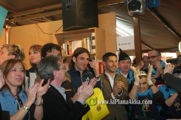 El Centro Asturiano recibió al alcalde, Alarte y Javi Venta