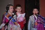 Pleitesia a la reina fallera Infantil