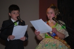 Pleitesia a la reina fallera Infantil