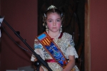 Pleitesia a la reina fallera Infantil