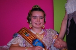 Pleitesia a la reina fallera Infantil