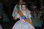 Pleitesia a la reina fallera Infantil