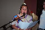 Pleitesia a la reina fallera Infantil