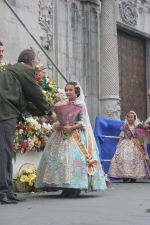 La lluvia estuvo a punto de aguar la ofrenda