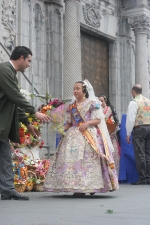La lluvia estuvo a punto de aguar la ofrenda