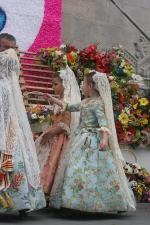 La lluvia estuvo a punto de aguar la ofrenda