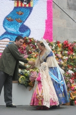 La lluvia estuvo a punto de aguar la ofrenda