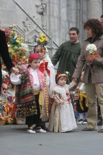 La lluvia estuvo a punto de aguar la ofrenda