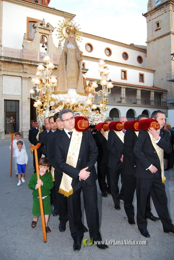 Procesión de las Camareras de la Mare de Déu de la Soledat. 