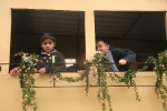 Los niños disfrutan en su Pregó Infantil