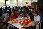 Celebran el triunfo de la \'roja\' en las piscina
