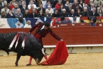 José Tomás triunfa y sale por la puerta grande