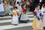 Multitudinaria ofrenda a la Mare de Déu del LLedó