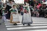 Multitudinaria ofrenda a la Mare de Déu del LLedó