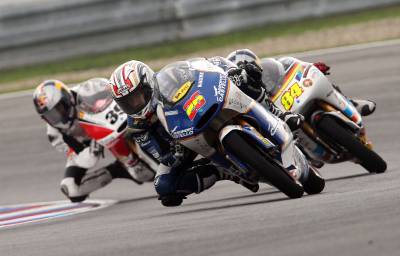 Álex Debón finaliza séptimo en Brno (República Checa) en Moto2