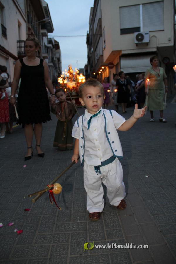 Multitudinaria procesión en honor a Sant Roc