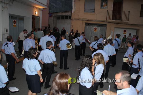 Multitudinaria procesión en honor a Sant Roc
