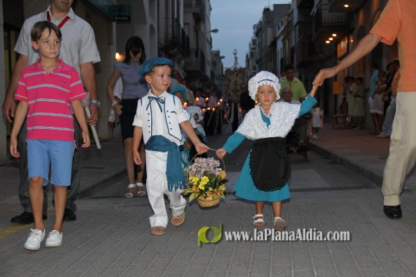 Multitudinaria procesión en honor a Sant Roc