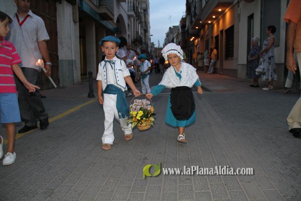 Multitudinaria procesión en honor a Sant Roc