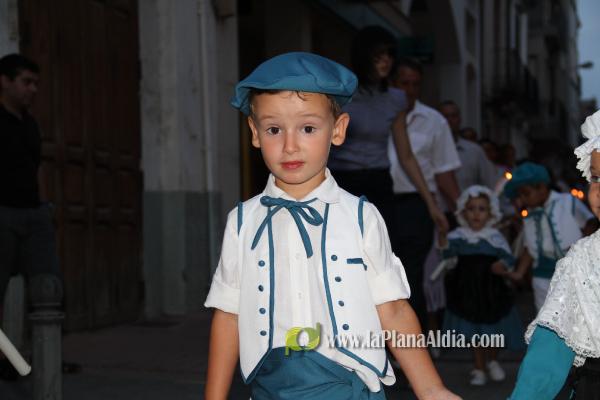 Multitudinaria procesión en honor a Sant Roc
