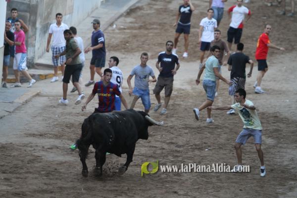 La lluvia obliga a aplazar hasta esta tarde los dos últimos toros de las fiestas de Sant Roc