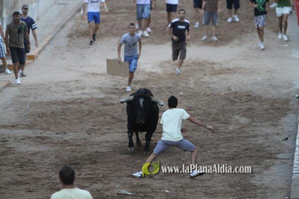 La lluvia obliga a aplazar hasta esta tarde los dos últimos toros de las fiestas de Sant Roc