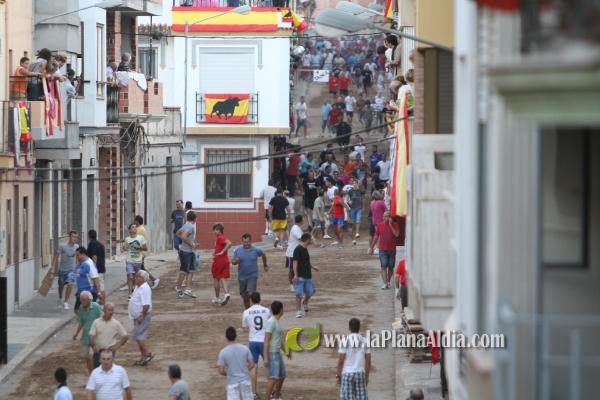 La lluvia obliga a aplazar hasta esta tarde los dos últimos toros de las fiestas de Sant Roc